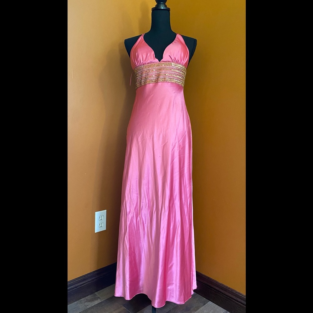 Dave & Johnny size 5/6 prom/homecoming Dress - no returns